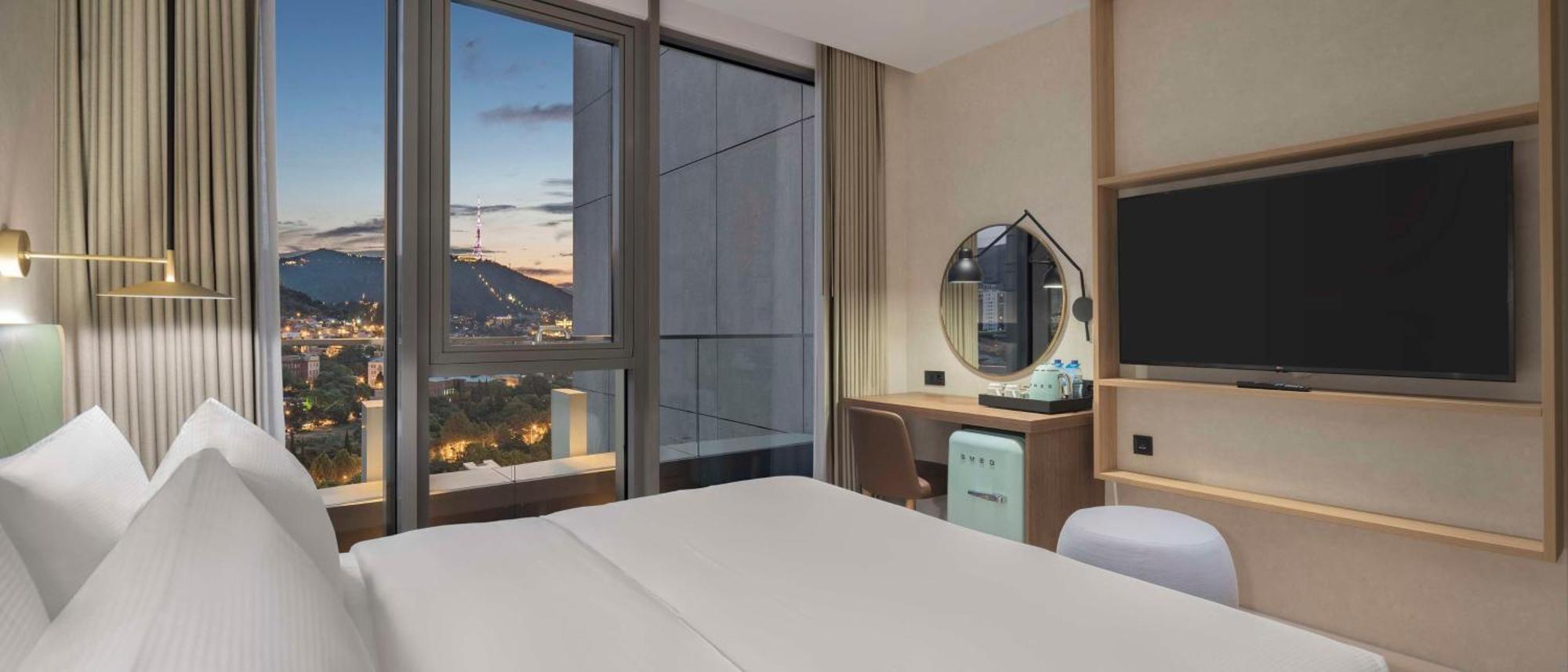 Hilton Garden Inn Tbilisi Riverview Buitenkant foto