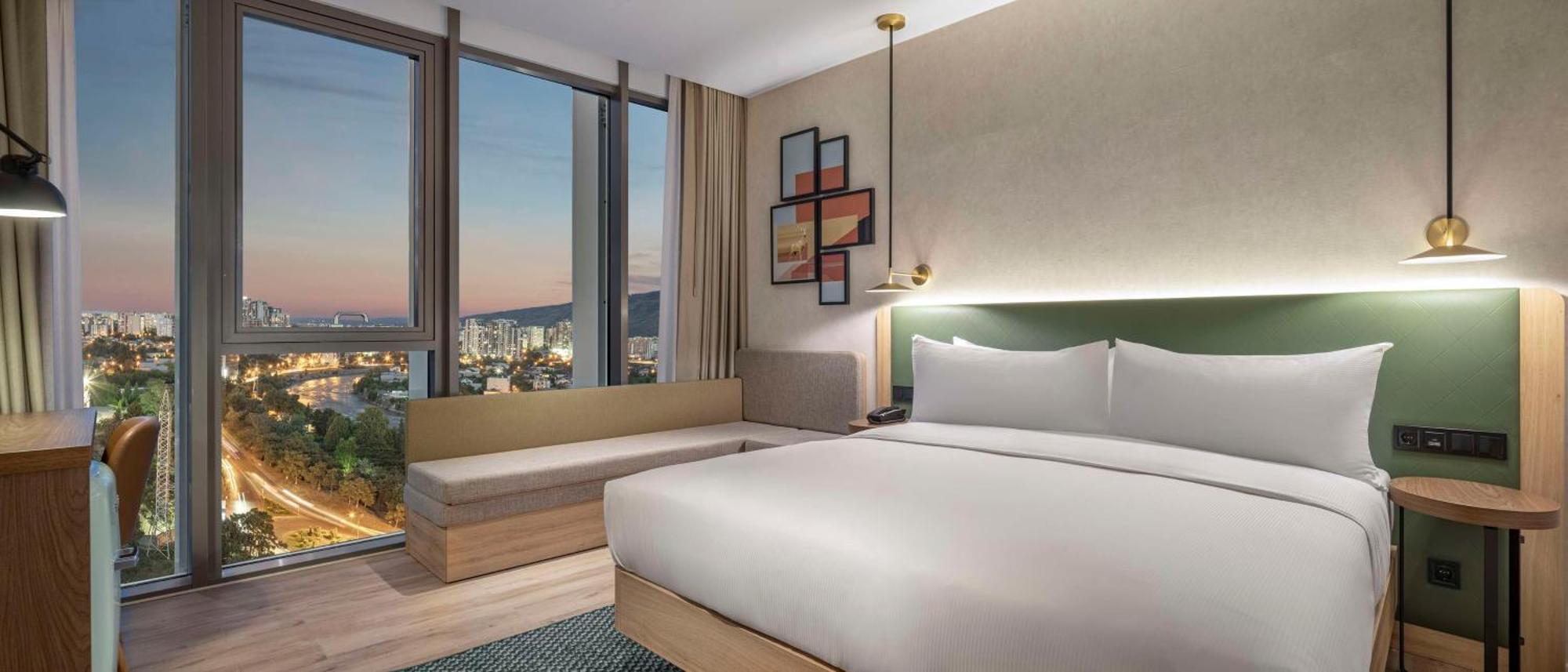 Hilton Garden Inn Tbilisi Riverview Buitenkant foto